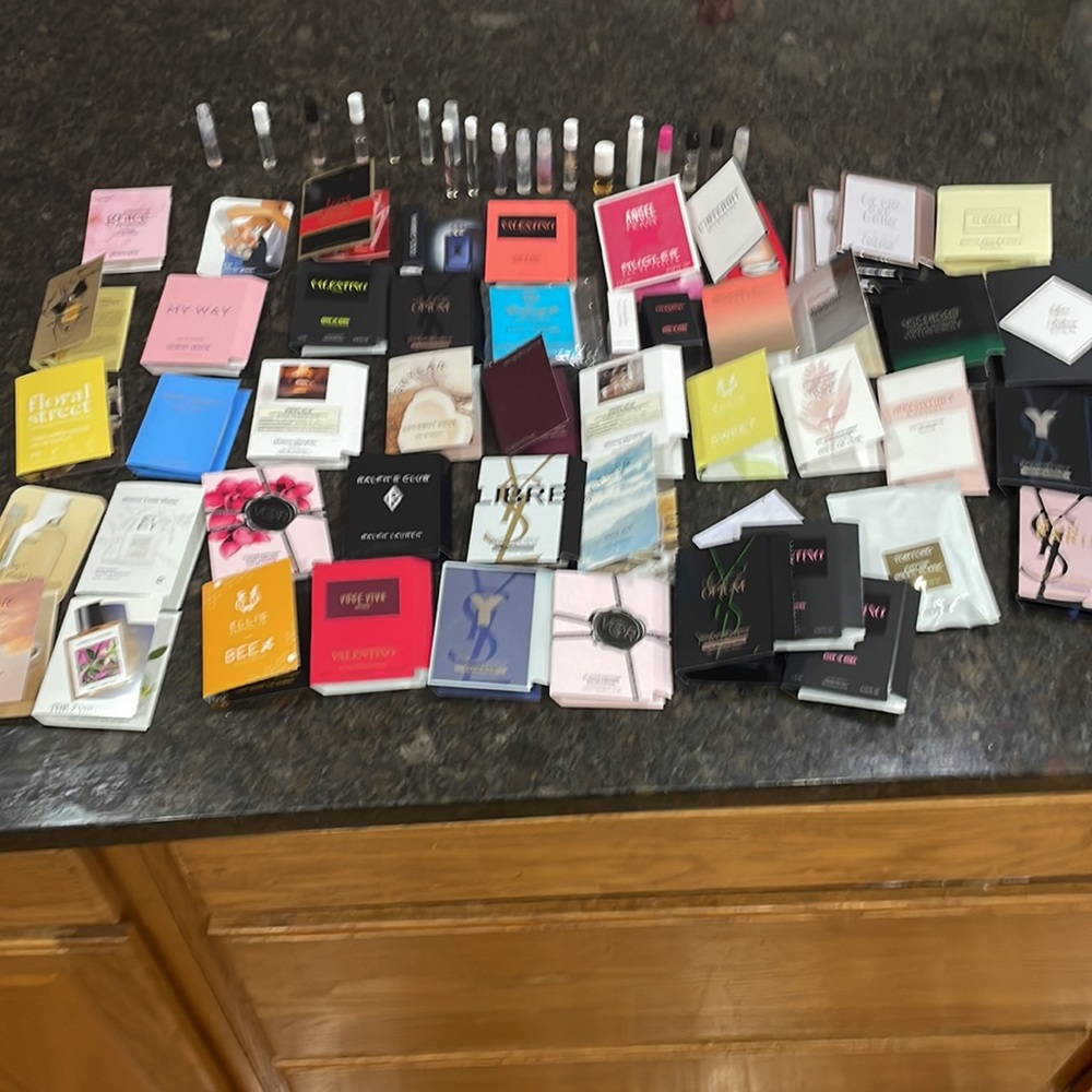 Massive +50 perfume samples- Kilian, Tom Ford, Valentino, YSL, Ellis and more